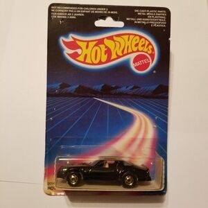 1986 Firebird " Hot Bird" Hot Wheel Black Toy Car In Package